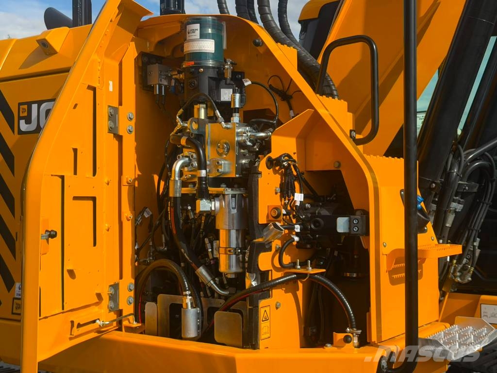 JCB 245 XR / Rototilt RC8 / Eber / Rasvari / حفارات زحافة