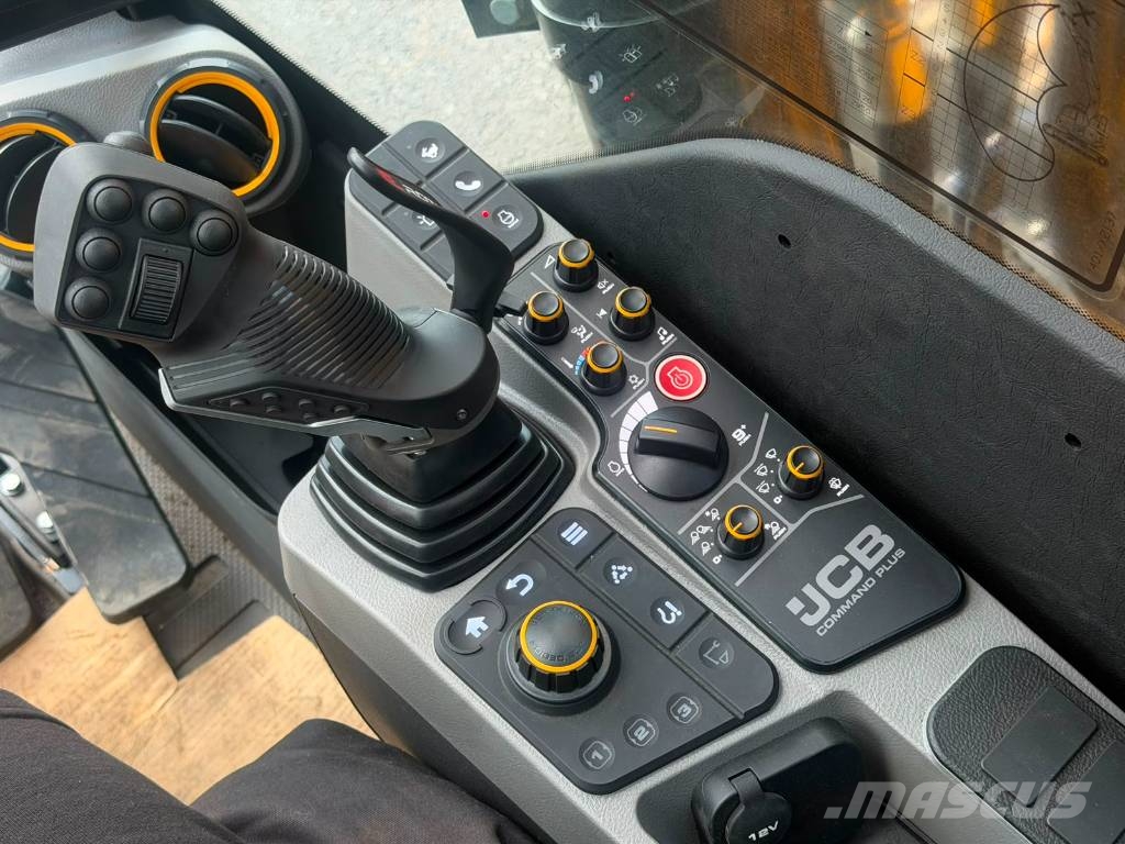 JCB 245 XR / Rototilt RC8 / Eber / Rasvari / حفارات زحافة