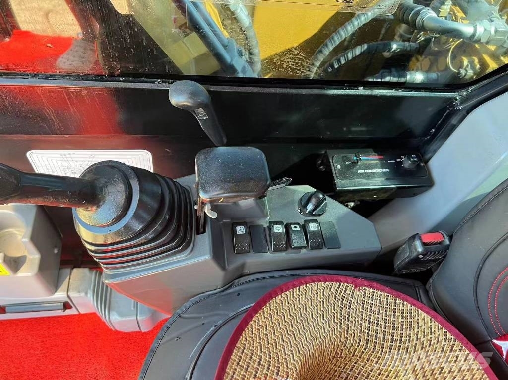 CAT 307 Escavadeiras de esteiras