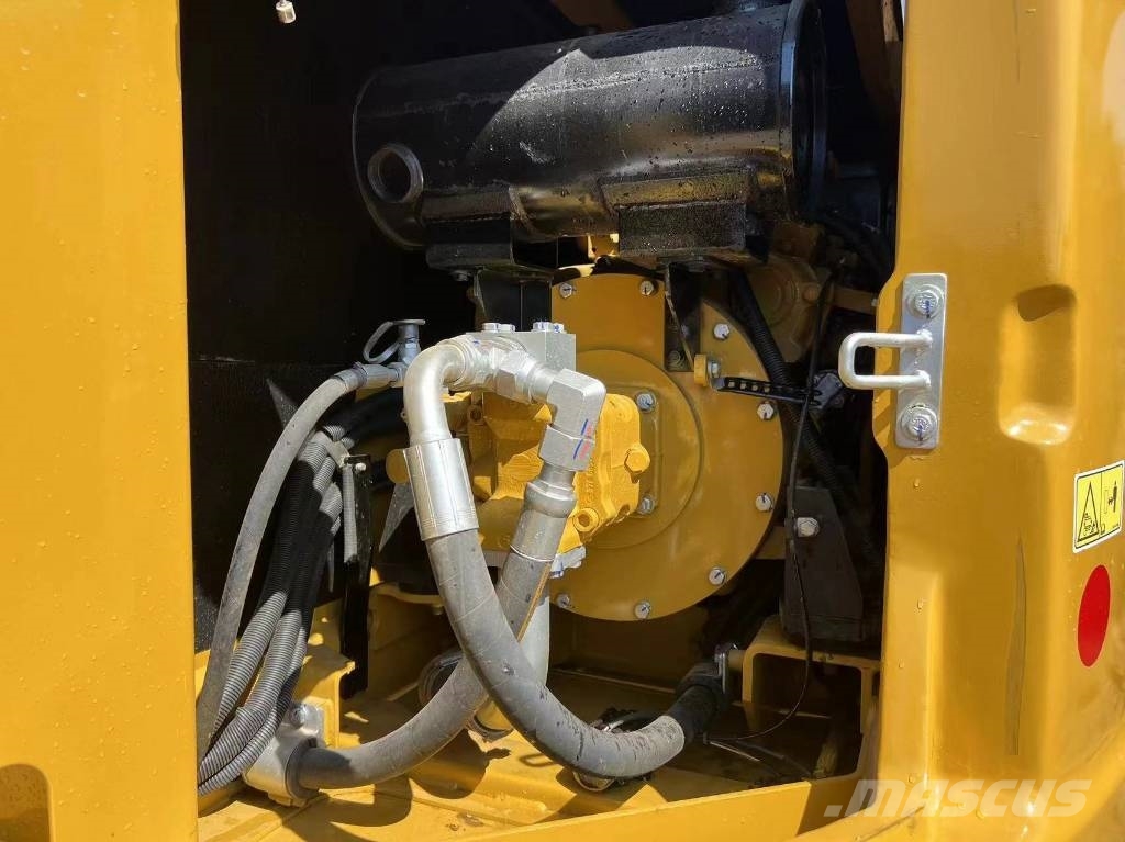 CAT 307 Escavadeiras de esteiras