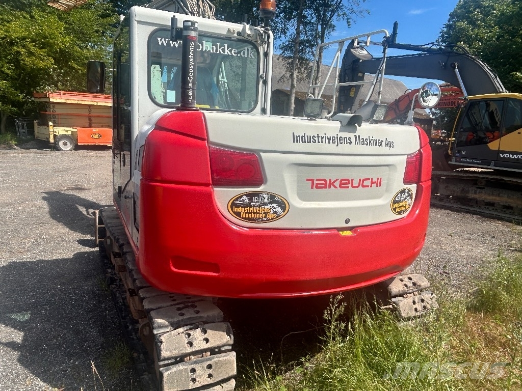 Takeuchi TB2150 Paletli ekskavatörler