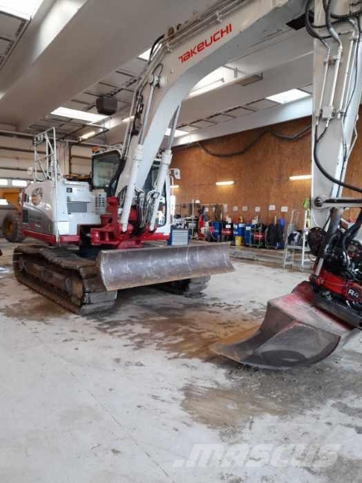 Takeuchi TB2150 Paletli ekskavatörler
