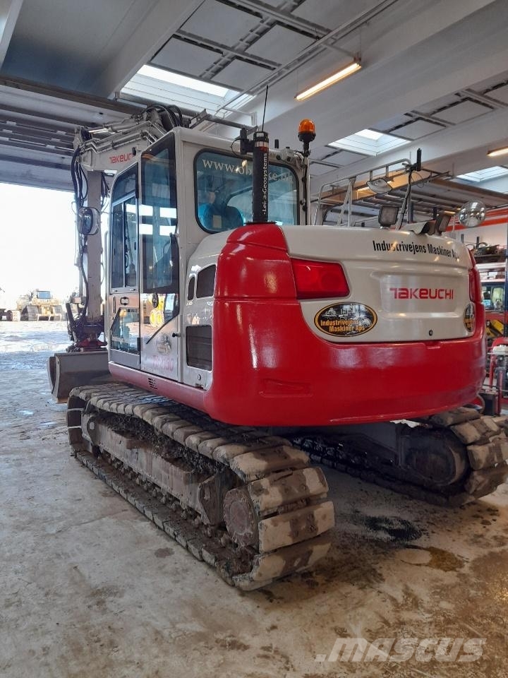 Takeuchi TB2150 Paletli ekskavatörler