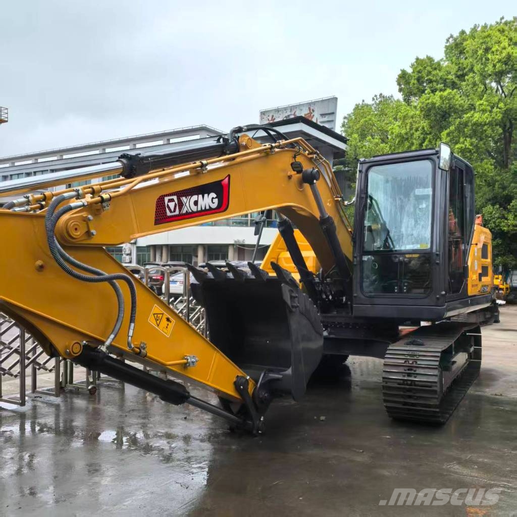 XCMG XE135GA Roomikekskavaatorid