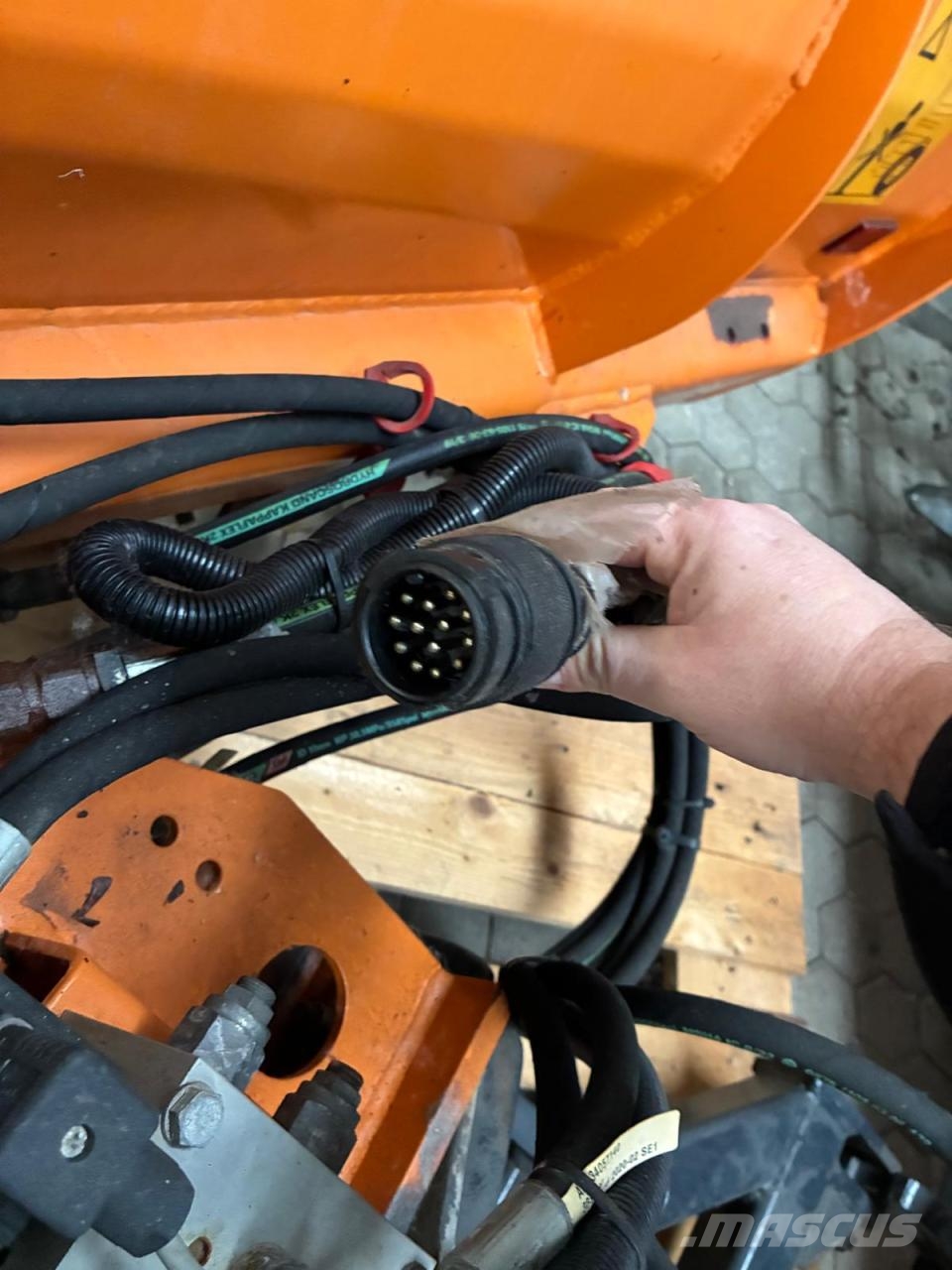 Schmidt Schneepflug Tellefsdal Keil Vario VPL 24 Aplinkos tvarkymas - Kita