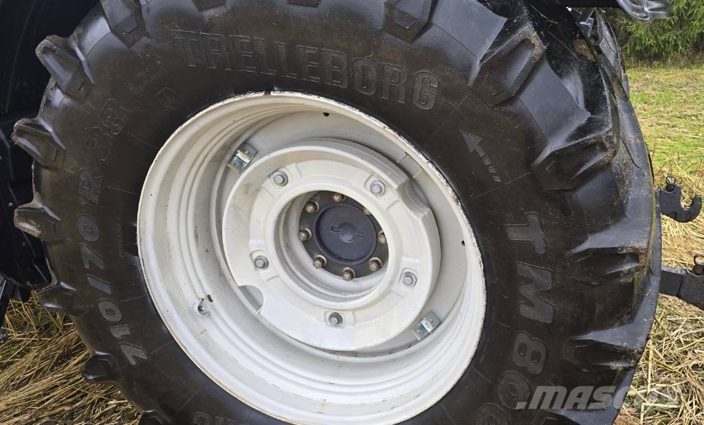 Valtra T 235 Direct Traktoren