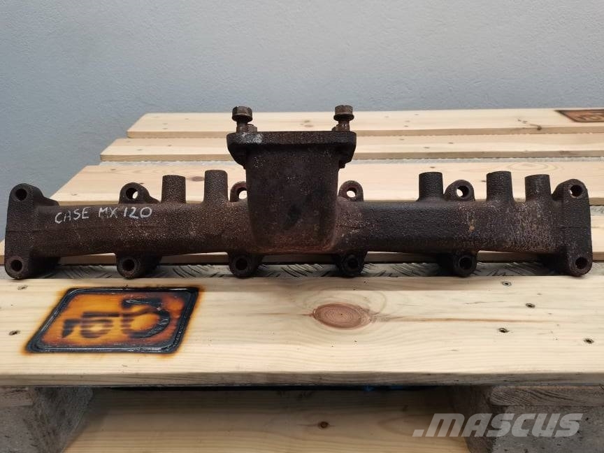 Case IH MX 120 {3902J47} exhaust manifold Motoren