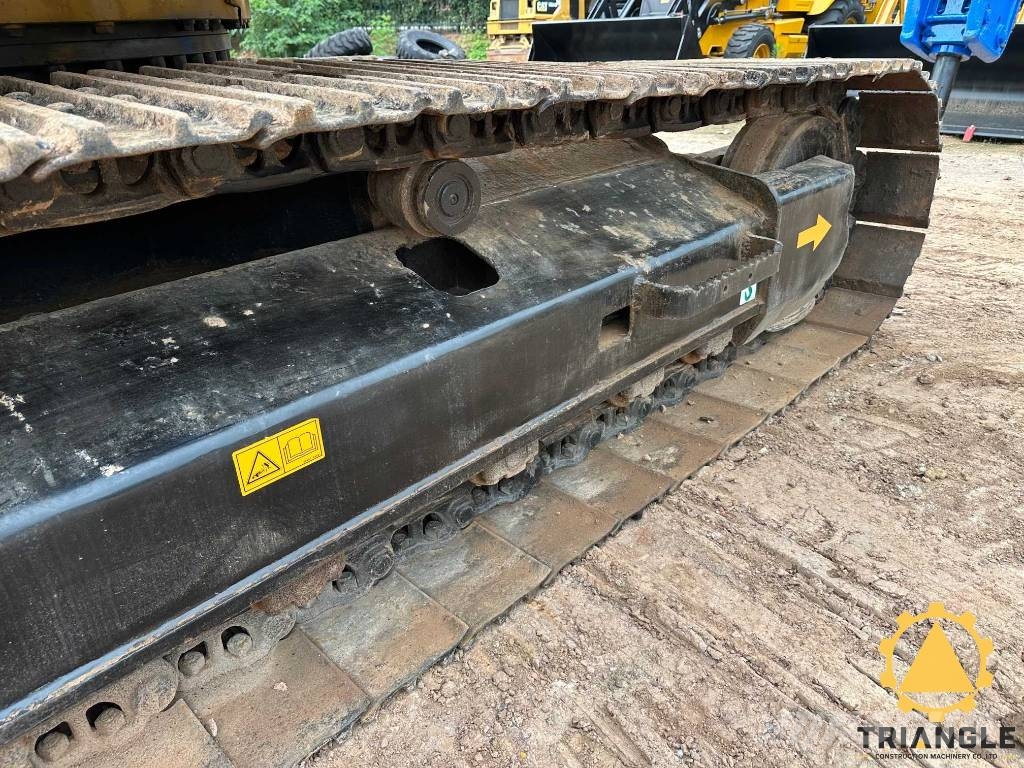 CAT 320 C 履带挖掘机
