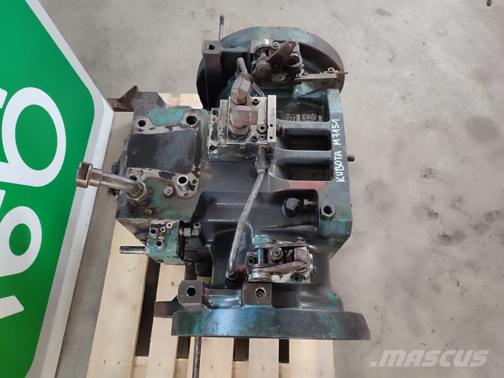 Kubota M 7151 Rear differential 3100516 2093 417032 Menjač