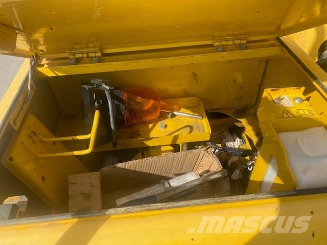Komatsu PC 240 NLC-11 LongReach MIETE / RENTAL (12000860) حفارات طويلة الذراع