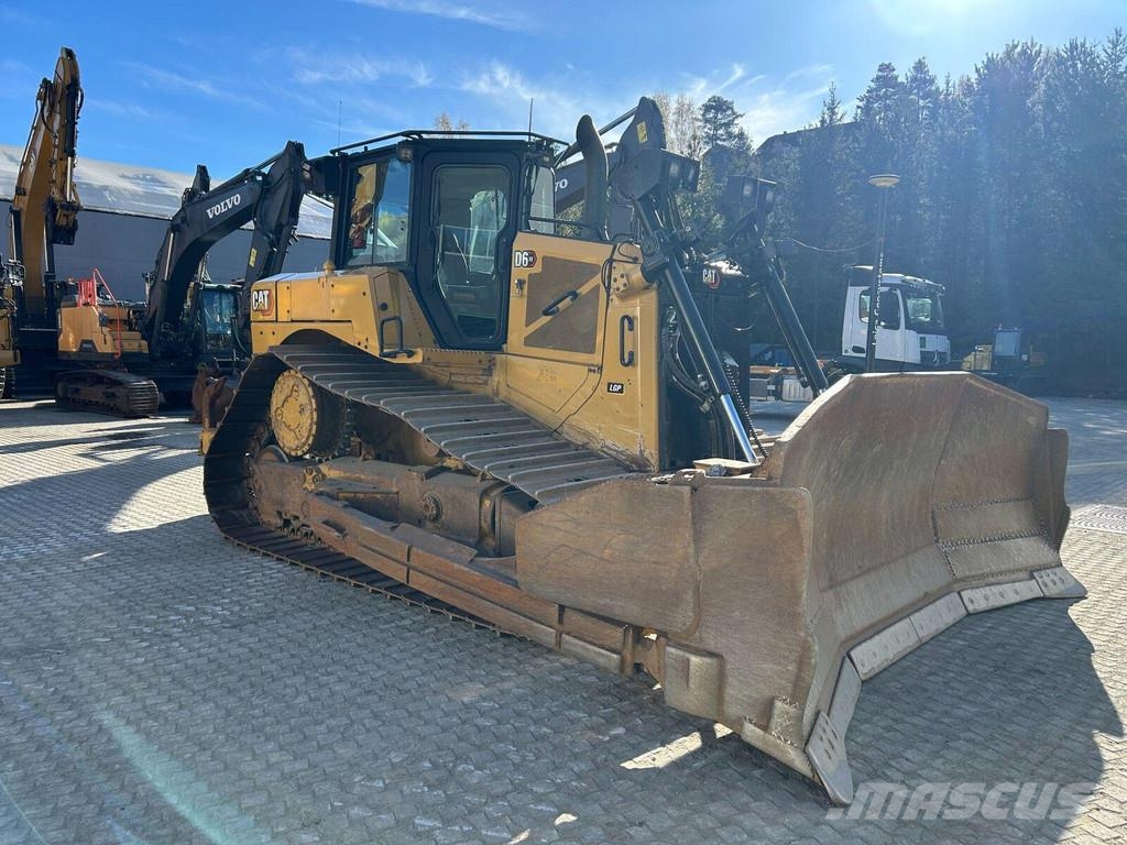 CAT D6XE LGP Buldozer sobre oruga