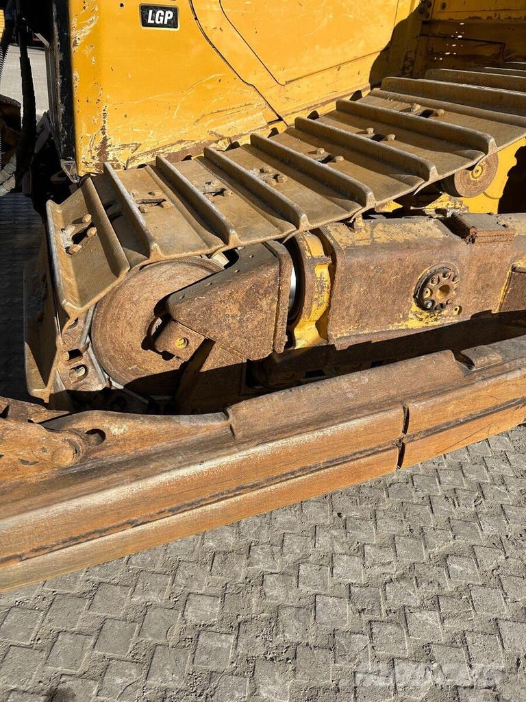 CAT D6XE LGP Buldozer sobre oruga