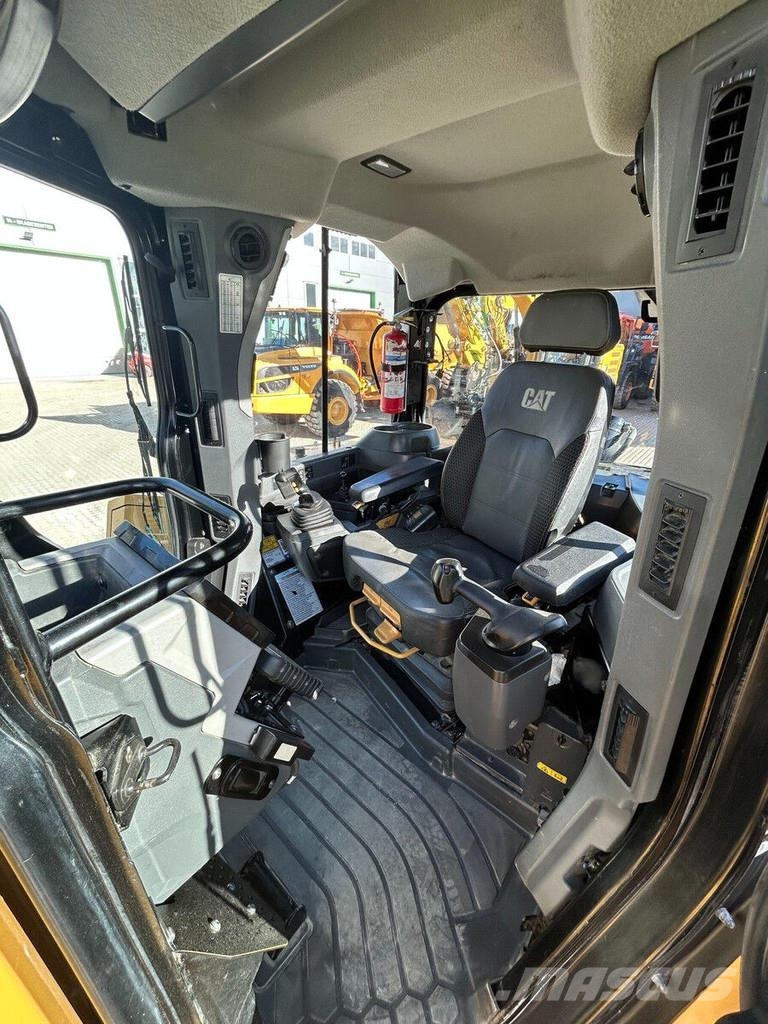 CAT D6XE LGP Buldozer sobre oruga