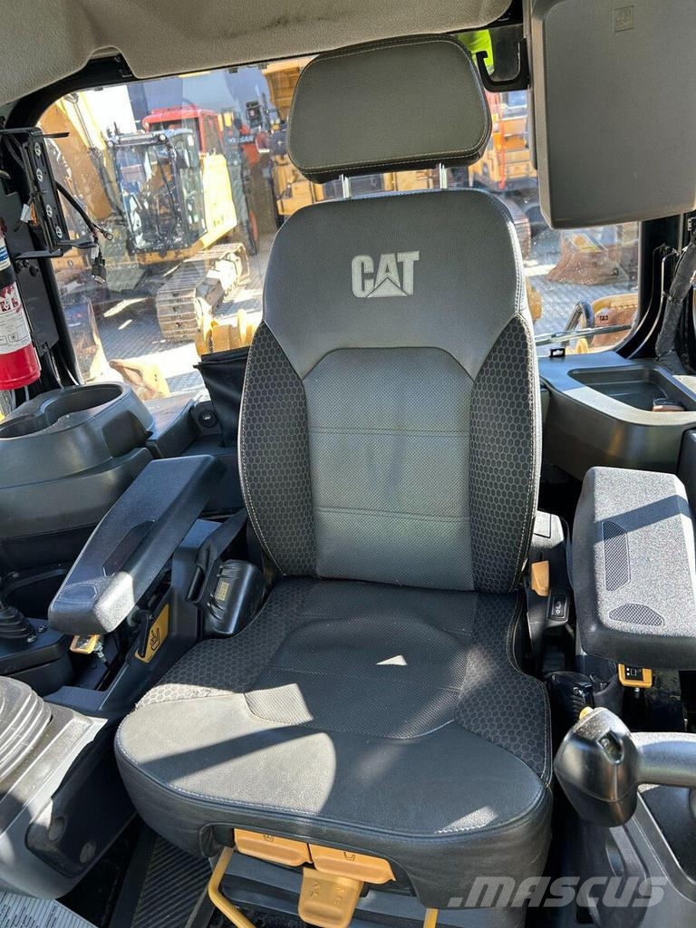 CAT D6XE LGP 履帶推土機
