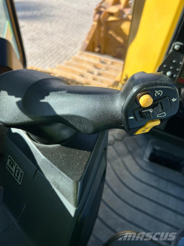 CAT D6XE LGP 履帶推土機