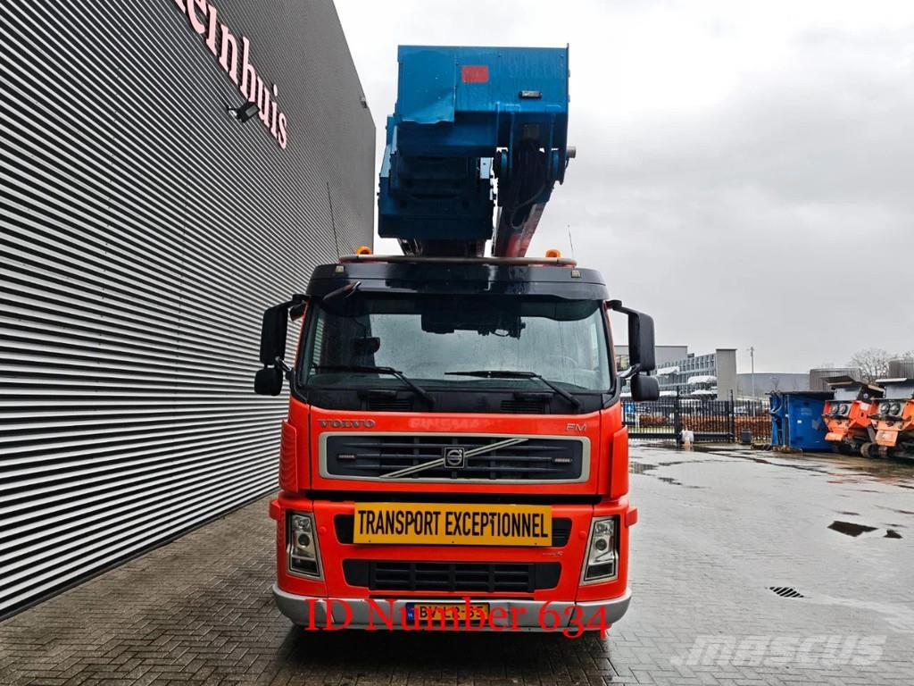 Volvo FM 400 8x4 Bronto Skylift S61 XDT トラック高所作業車
