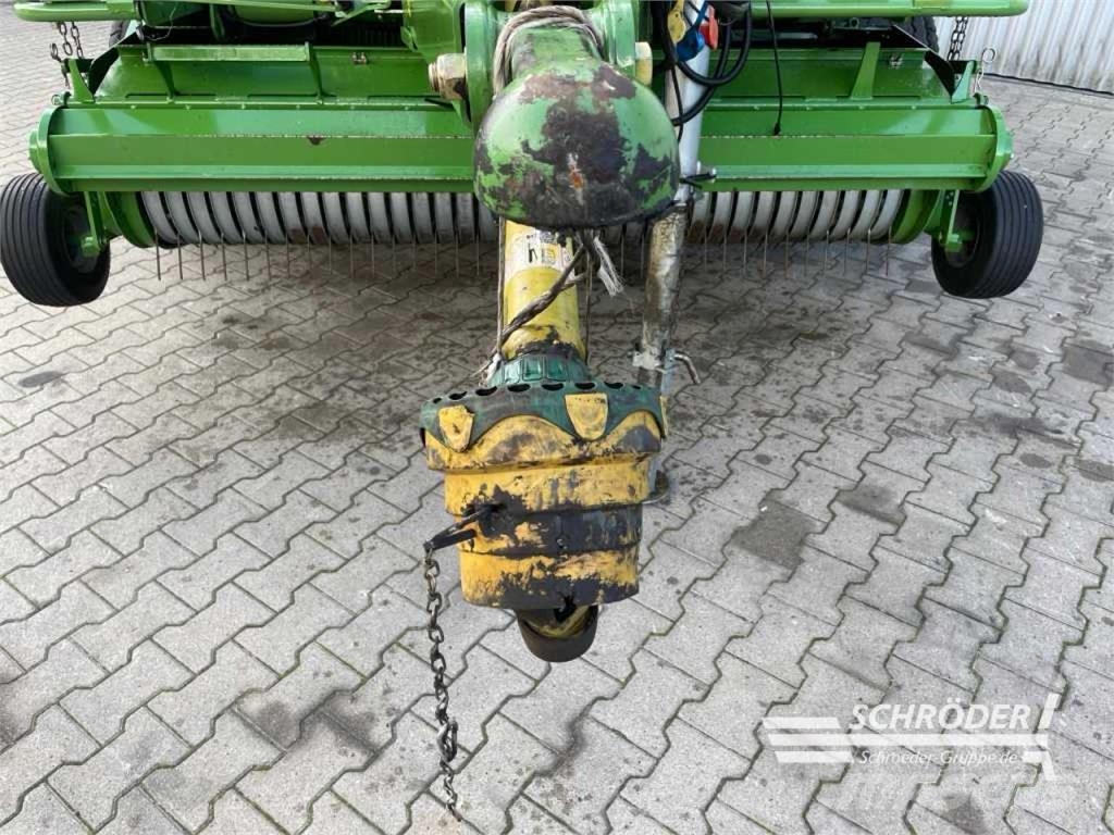 Krone COMPRIMA V 180 XC محزمات مستديرة