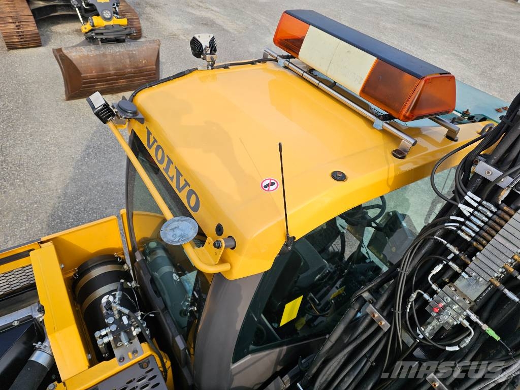 Volvo EW 160 E Lastik tekerli ekskavatörler