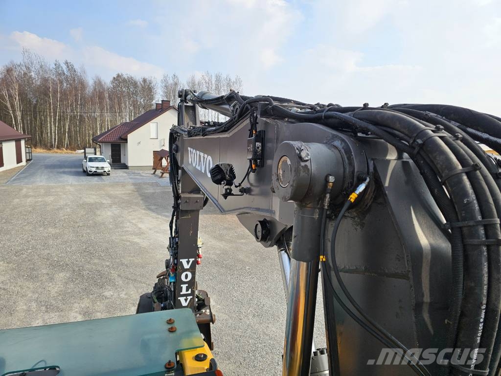 Volvo EW 160 E Lastik tekerli ekskavatörler