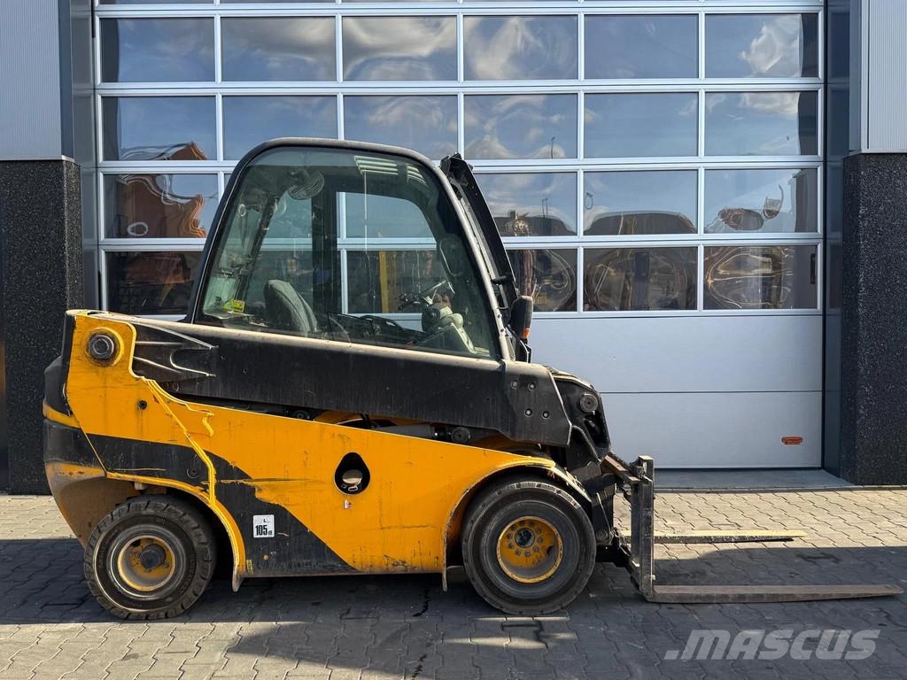 JCB TLT30 Dízel targoncák