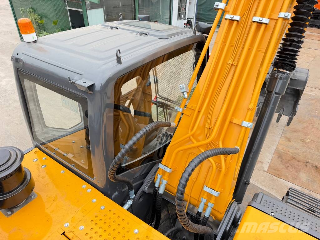 XCMG XE 215 DA Raupenbagger