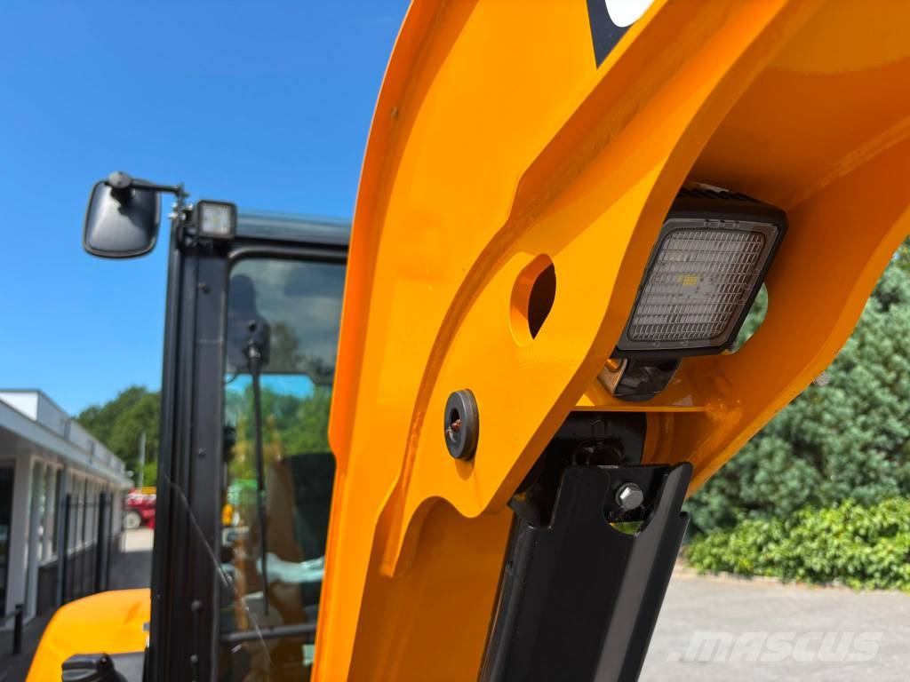 JCB 26C Minigraafmachines < 7t