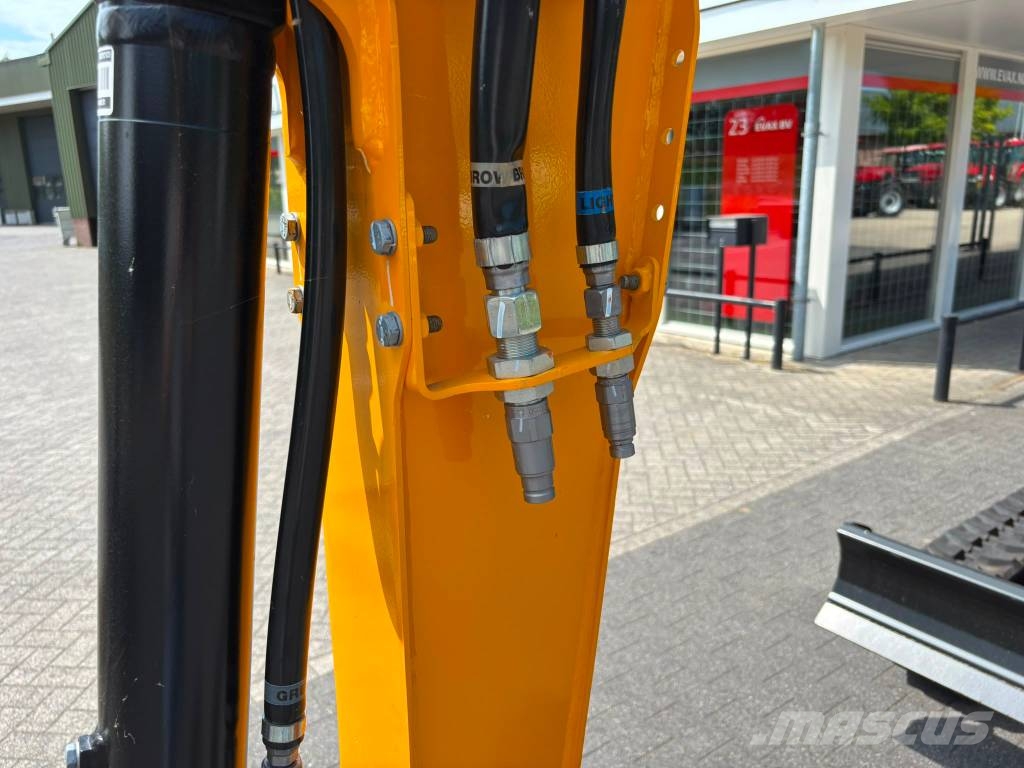 JCB 26C Minigraafmachines < 7t