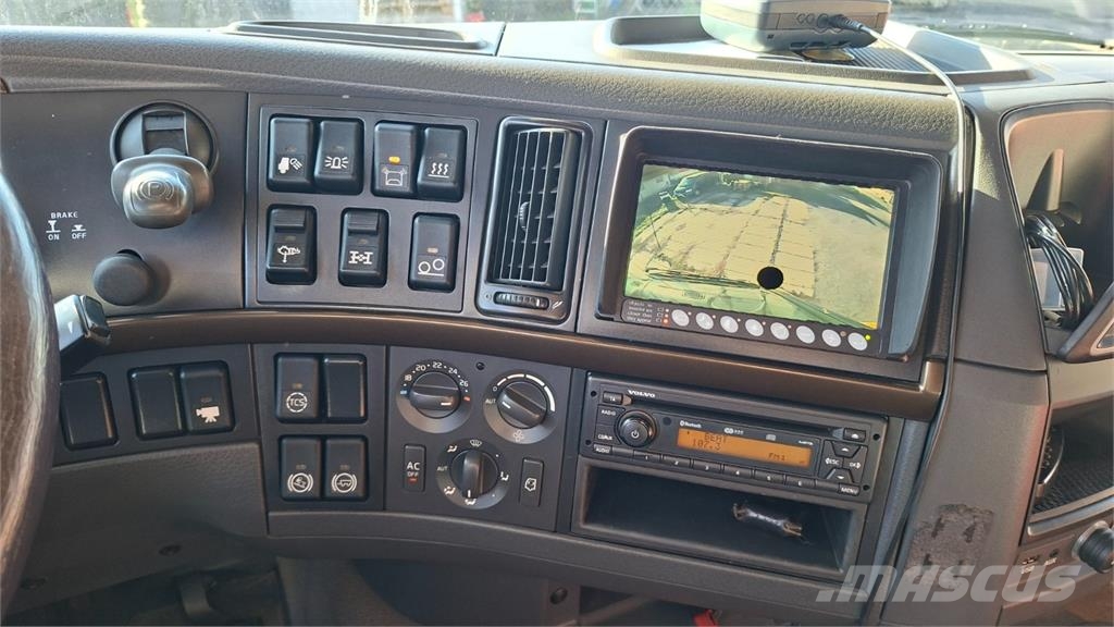 Volvo FH 16 660 6X4 Cabezas tractoras