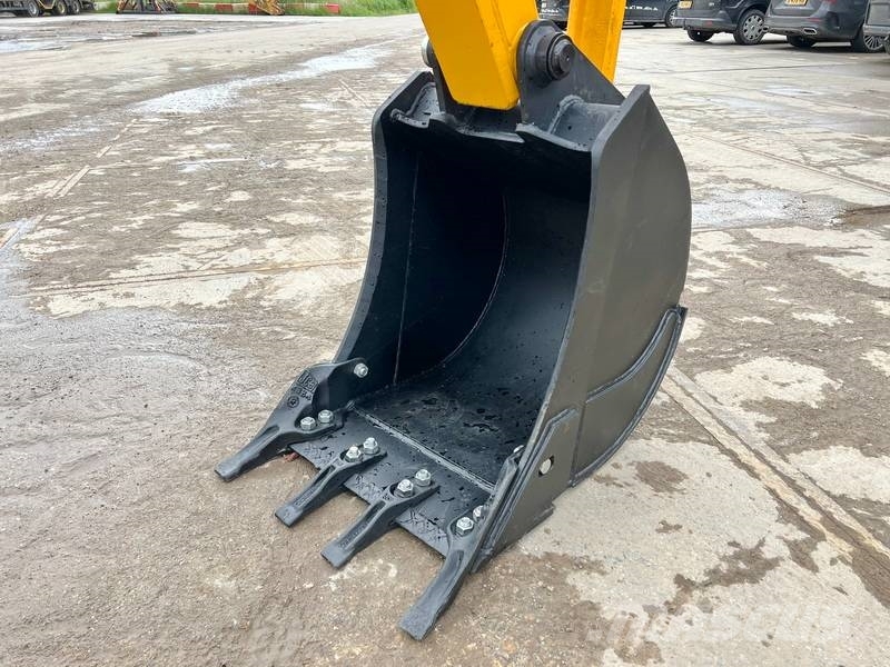 JCB 3DX / 3CX Super Eco Xpert - Tele, 4/1 bucket, AC Buldoexcavatoare