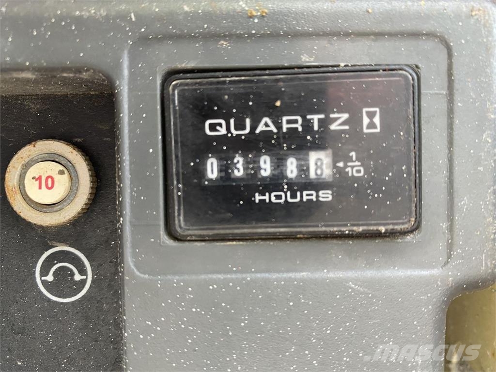 JLG 1230ES Henkilönostimet ja nostolaitteet