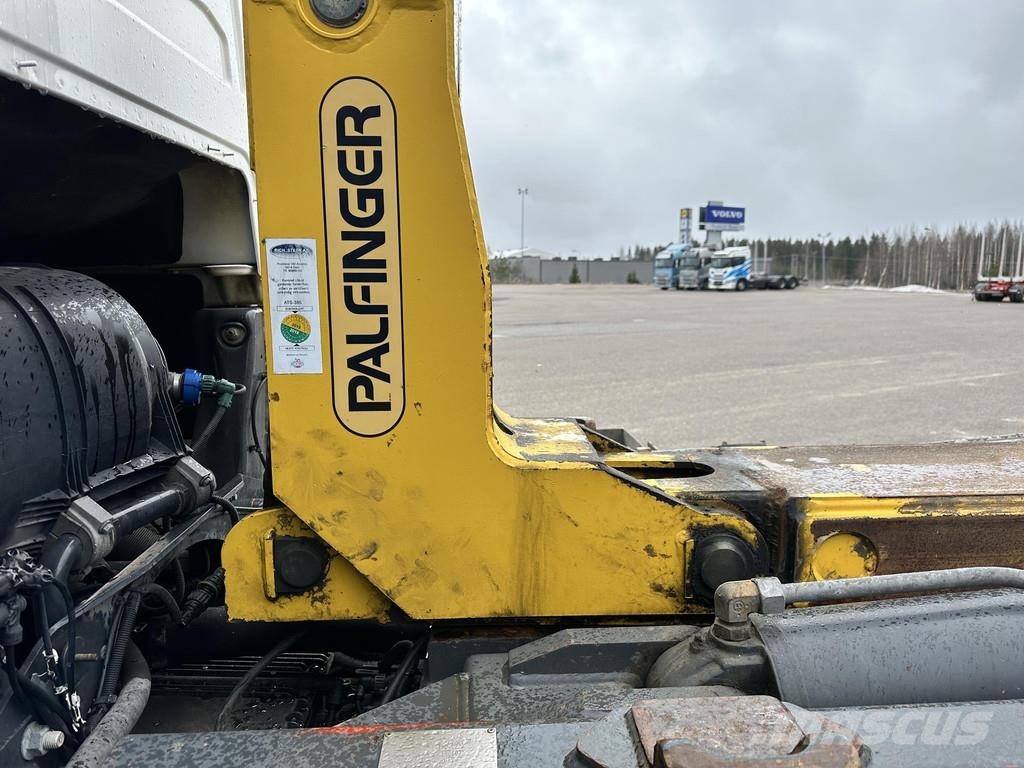 Volvo FH SIISTI KOUKKU VOLVO Kroghejs