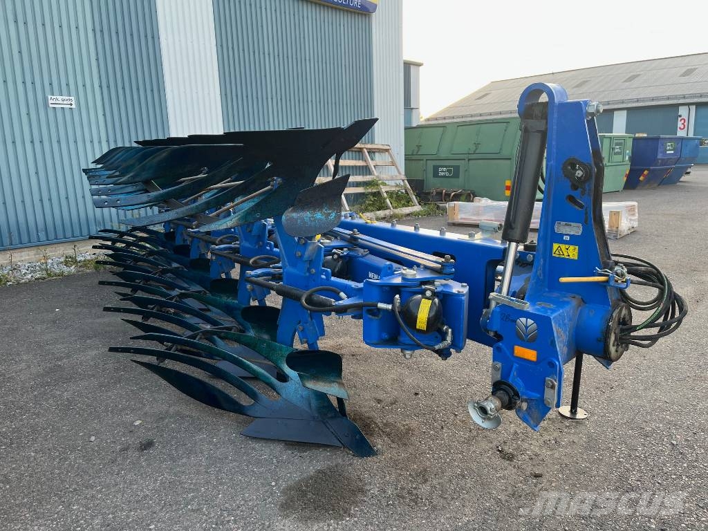 New Holland PXVH 6 Onland Paluuaurat