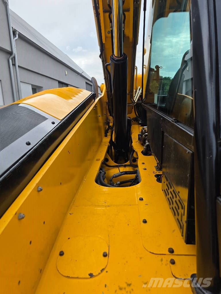 JCB 535-95 伸缩臂叉装车|叉装车