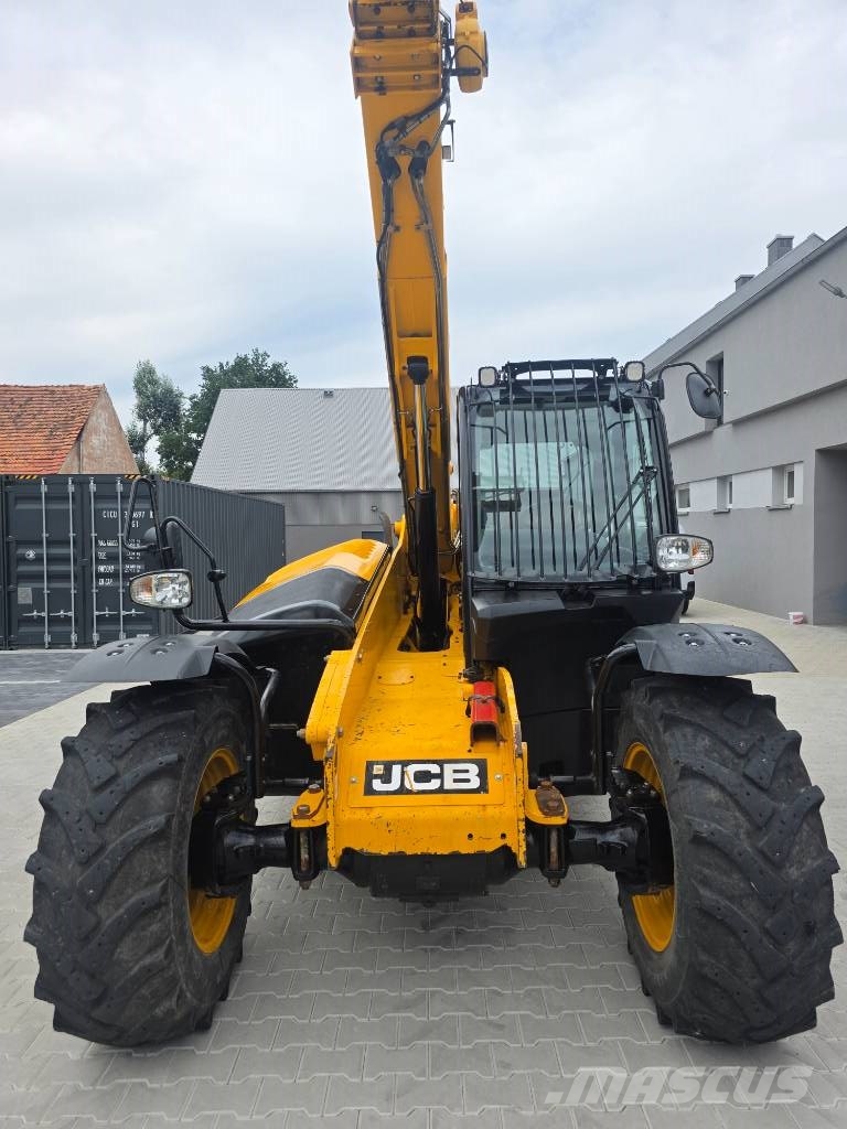 JCB 535-95 伸缩臂叉装车|叉装车