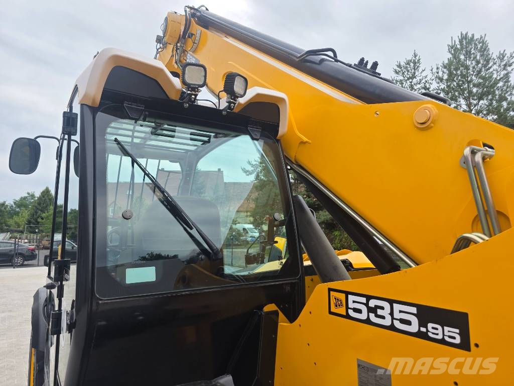 JCB 535-95 伸缩臂叉装车|叉装车