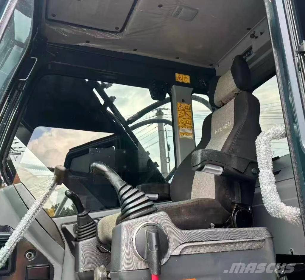 Hyundai 220 大型油圧ショベル12t以上(パワーショベル・ユンボ)