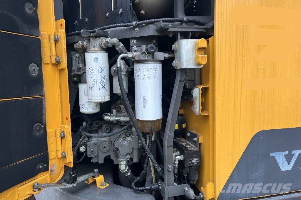Volvo ECR 145 EL Bandgrävare