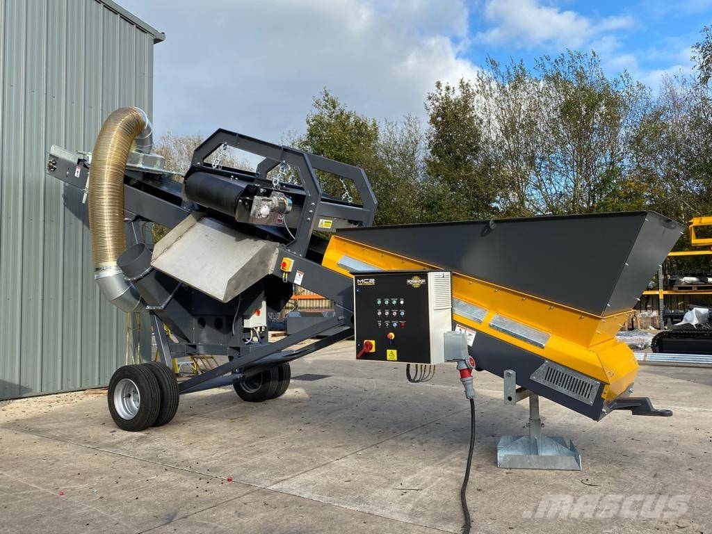 Screenpod AV9 Cleanup Conveyor Waste sorting equipment