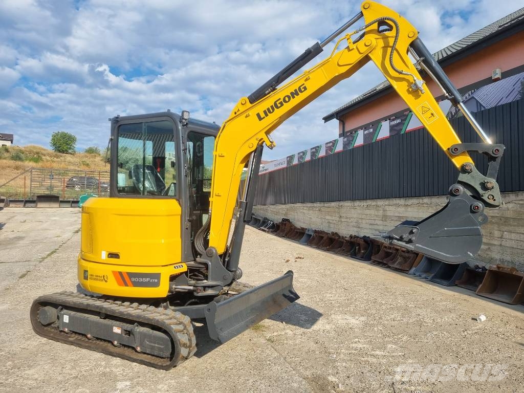 LiuGong 9035F Средни екскаватори 7т - 12т