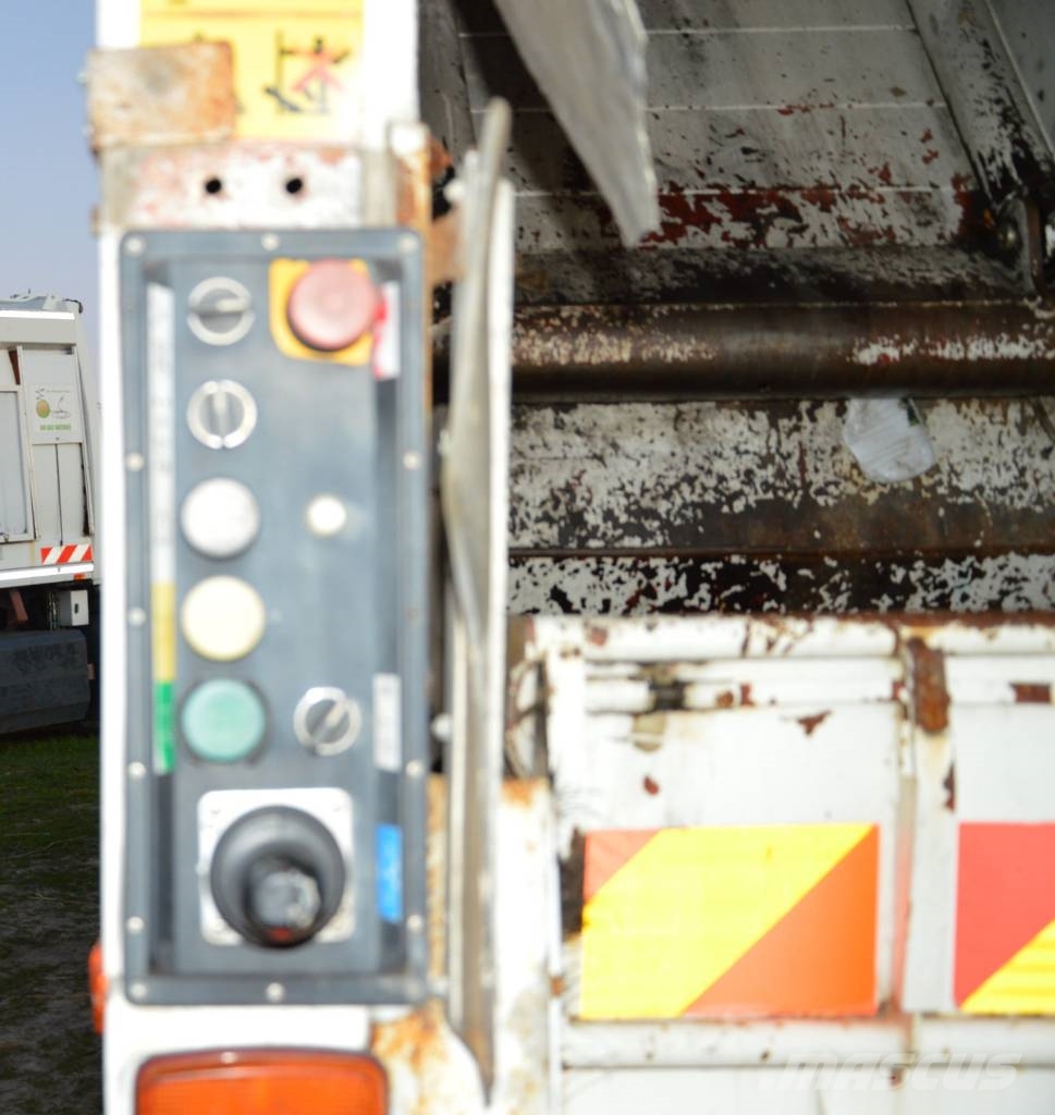 Iveco EuroTech 240E26 Garbage truck Eurovoire CRoss 18m3 Otros camiones