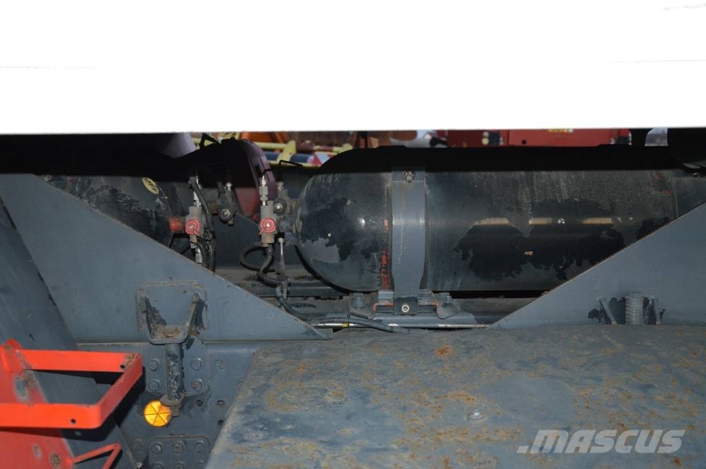 Iveco EuroTech 240E26 Garbage truck Eurovoire CRoss 18m3 Otros camiones