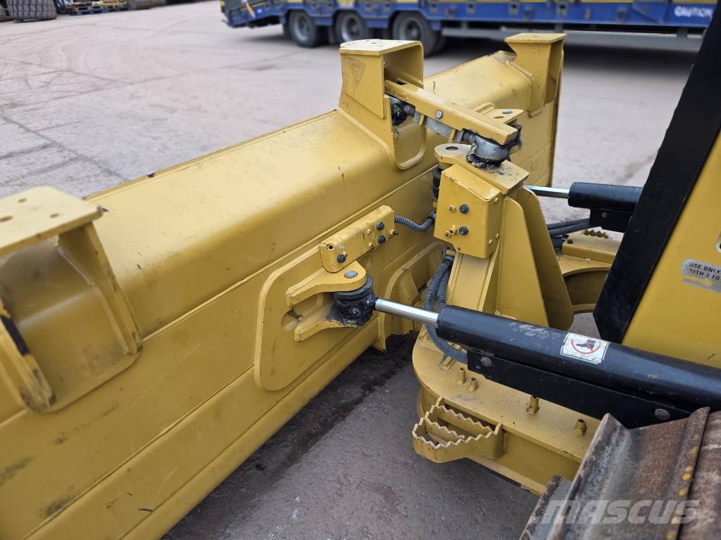 CAT D 3 LGP Buldožeri guseničari
