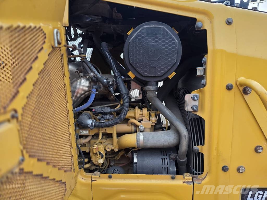 CAT D 3 LGP Buldožeri guseničari