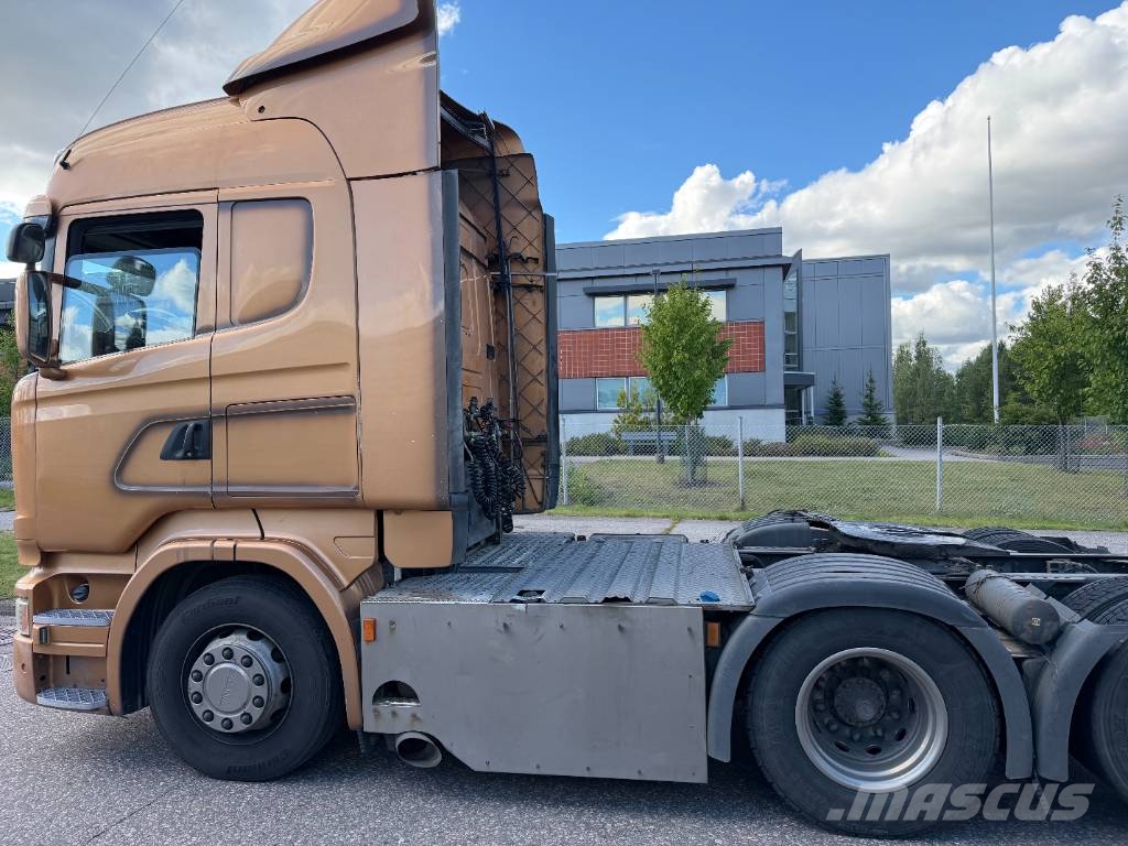 Scania R 410 Vetopöytäautot