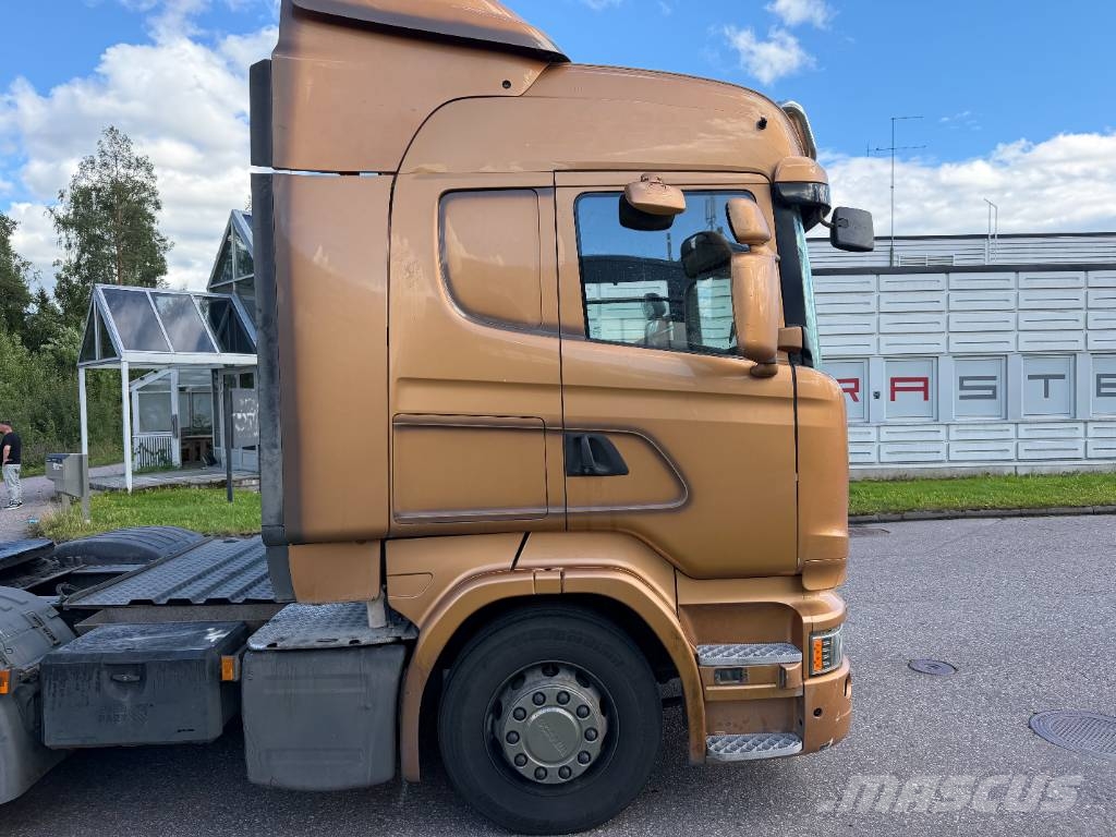 Scania R 410 Vetopöytäautot