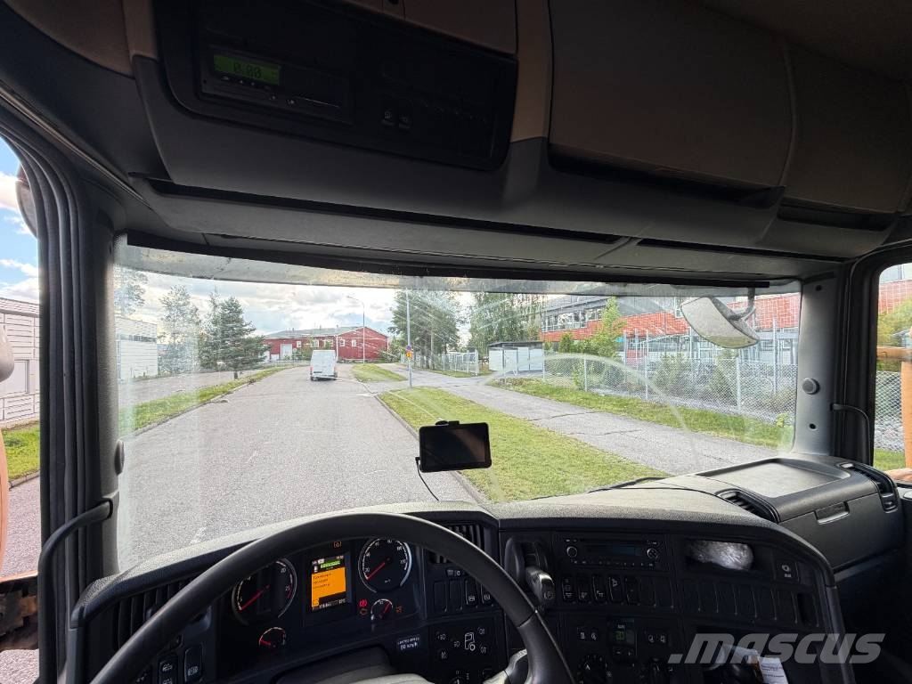 Scania R 410 Vetopöytäautot