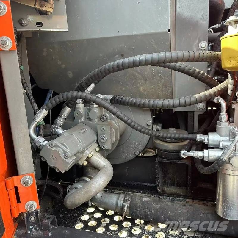 Hitachi ZX 60 Mini Escavadoras <7t