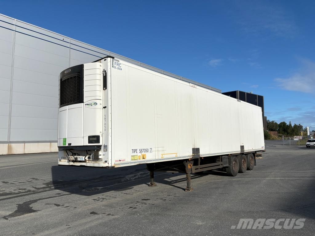 Schmitz Cargobull Trailer Reefer Flower Width & Dual Temp & Double S Semirimorchi a temperatura controllata