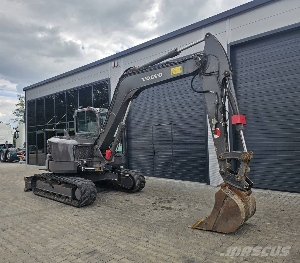 Volvo ECR88D Midi bagri 7t – 12t