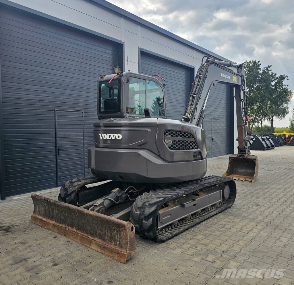 Volvo ECR88D Midi bagri 7t – 12t